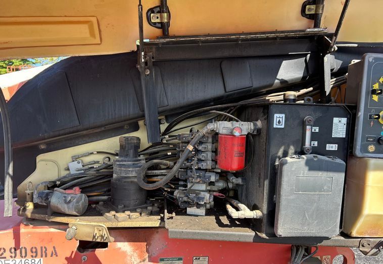 Sold - Telescopic Boom Lift - View 6